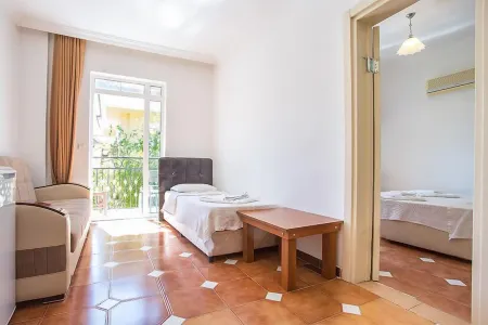 Anna PANSİYON Отели рядом с достопримечательностью «Calis Beach Bird Sanctuary»