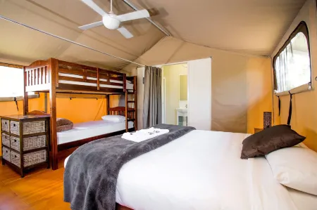 Reflections Red Rock - Holiday Park Отели в г. Вулгулга