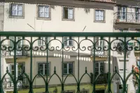 Bairro House Lisbon Charming Suites