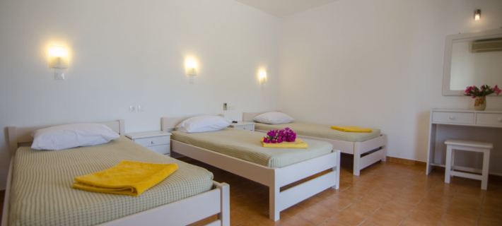 Golden Sun Hotels in Ios