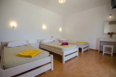 Golden Sun Hotels in Ios