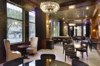 Des Lux Hotel Hotels in Des Moines