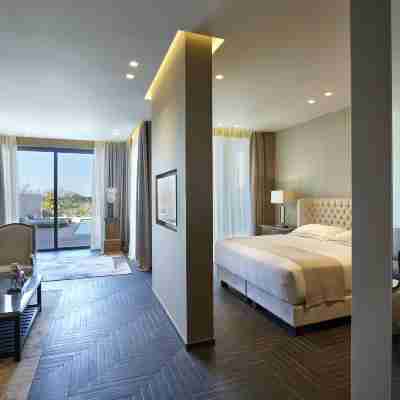 Pelagos Suites Hotel & Spa Rooms