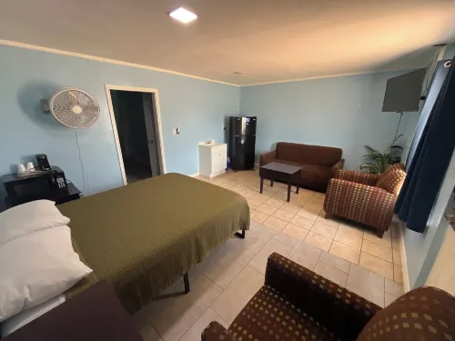 Packsaddle Motel Hotels in Buchanan Dam