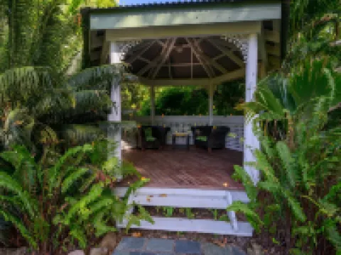 Amaroo on Mandalay, Magnetic Island Hotels in Nelly Bay