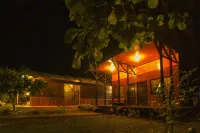 Waisai Beach Hotel - parking