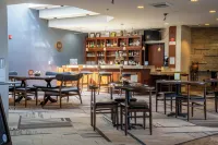 Four Points by Sheraton Ventura Harbor Resort - bar