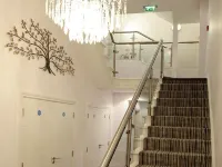Austens Apartments