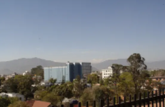 塔拉藝術之家酒店