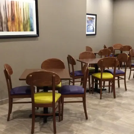 Meridian Inn & Suites Lloydminster