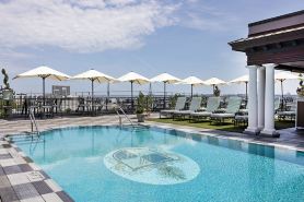 Market Pavilion Hotel