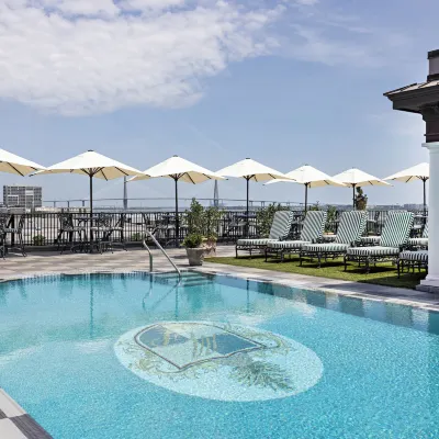 Market Pavilion Hotel Отели рядом с достопримечательностью «Музей Олд Слэйв Март»