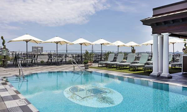 Market Pavilion Hotel