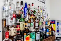Hampton Inn & Suites Orange Beach/Gulf Front - bar