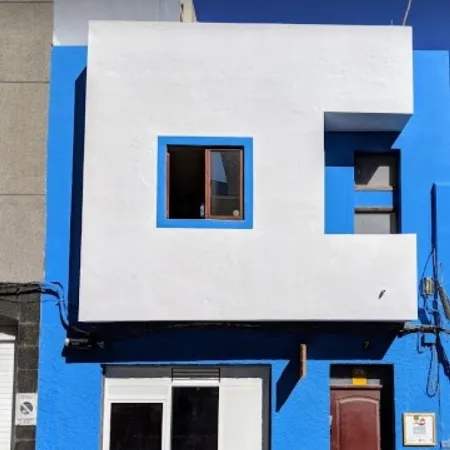 La Ventana Azul Surf Hostel