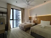 Lumi Tropicana