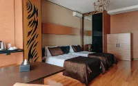 Bayil Breeze Hotel & Restaurant Hotel in zona National Flag Square