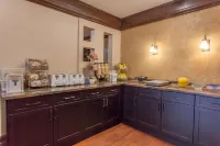 Days Inn by Wyndham Fredericton