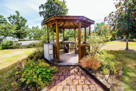 Marakura Deluxe Motel