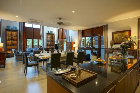 Mae Rim Grace Отели рядом с достопримечательностью «Elephant POOPOOPAPER Park Chiang Mai»