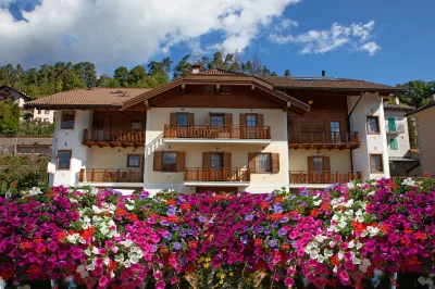 "Garnì Manuela" ALBERGO B&B APPARTAMENTI per vacanza in RESIDENCE a Cavalese - VAL DI FIEMME - Dolomiti del Trentino Hotel a Cavalese