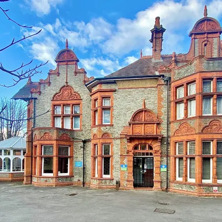 Sure Hotel by Best Western Reading