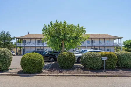 Brit Hotel Confort Manosque Cadarache Отели в г. Маноск