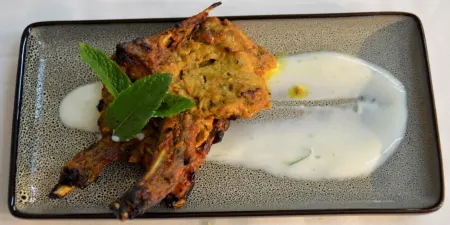 The Elms Hotel Отели в г. Хейтон