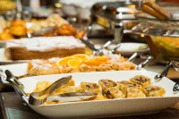 Mildom Premium Hotel - พร้อมอาหารเช้า