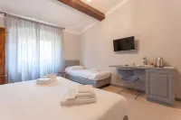 Santo Spirito Venti Hotels in Santo Spirito