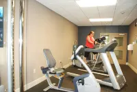 Wingate by Wyndham Bismarck - salle de sport