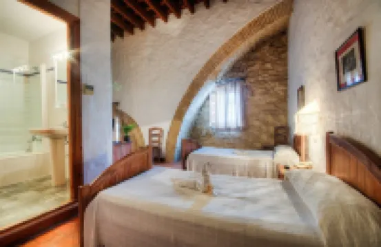 Hotel Tugasa Convento San Francisco
