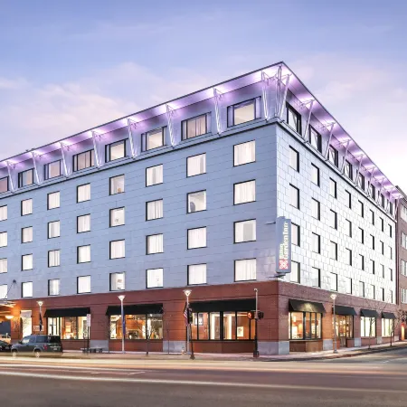 Hilton Garden Inn Portland Downtown Waterfront