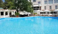 Theoxenia Palace - Luxury