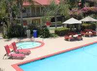 California Suites Hotel - spa