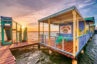 Cosmic Crab Resort Hotels in 