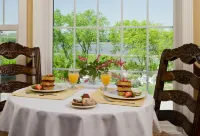 Goldmoor Inn & Resort Hotels in Elizabeth Township