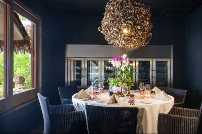 レストラン タージ コーラル リーフ リゾート&スパ モルディブの写真