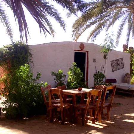 Accommodation near Desert a Douz