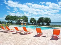 The Citrus on the Lake Hotel a Howey in the Hills