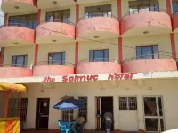 The Salmuc Hotel Отели в г. Лар