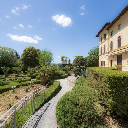 Villa Scacciapensieri Boutique Hotel