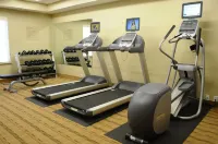 TownePlace Suites Redding - ジム