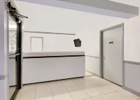 Super 8 by Wyndham Athens Hotels in Athens