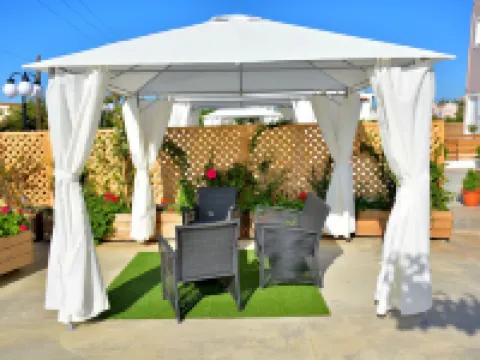Luxury Suites in Stavromenos Hotels in Stavromenos