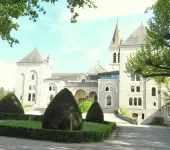 Logis Hotels - Hôtel et Restaurant de la Montagne Noire - ที่มีอ่างอาบน้ำ