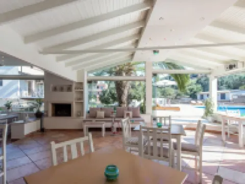 アニタ ホテル ペラマのホテル