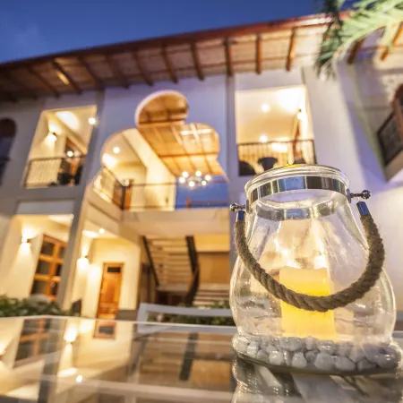 Hotel Plaza Marbella Granada
