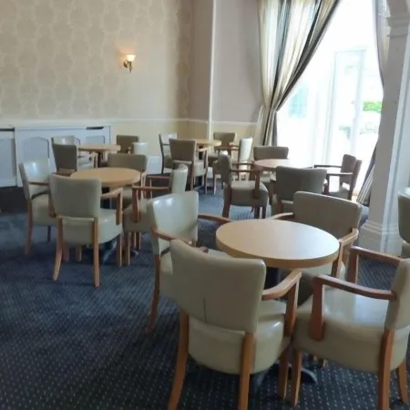 Nethway Hotel