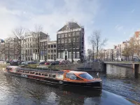 Ciao Papa Hotel Amsterdam Central Station Hoteles cerca de Mercado Noordermarkt